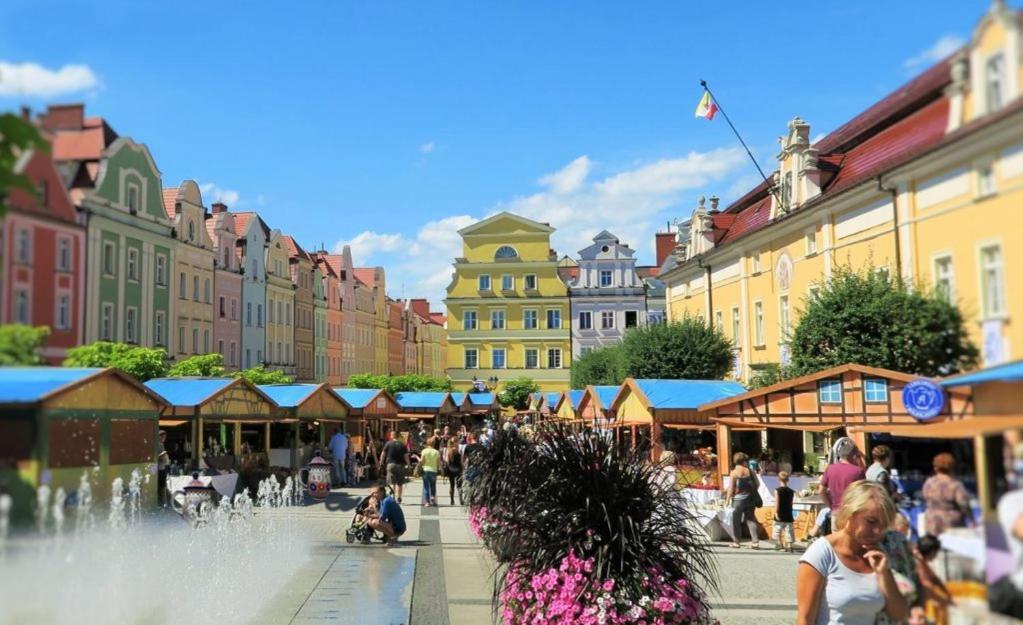 Apartament Przy Starowce - Hampton Boleslawiec  Kültér fotó